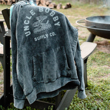 Load image into Gallery viewer, Black Vintage Washed Rattler Pullover Hoodie