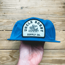 Load image into Gallery viewer, Rattler Surfy Snapback Hats
